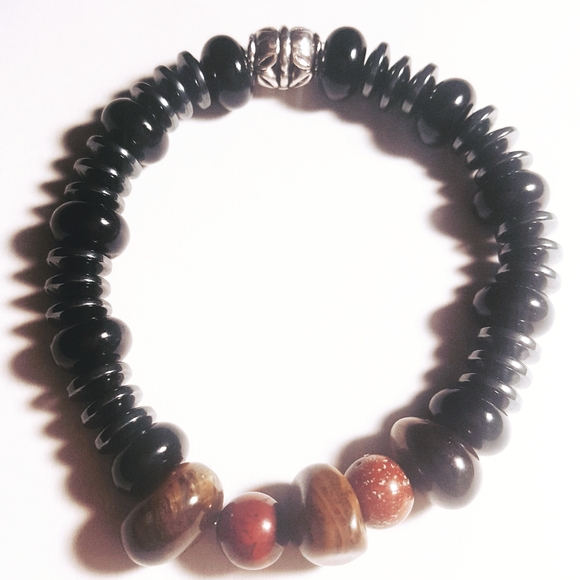 Vintage designer handbags & accessories - Picture 3 of 16